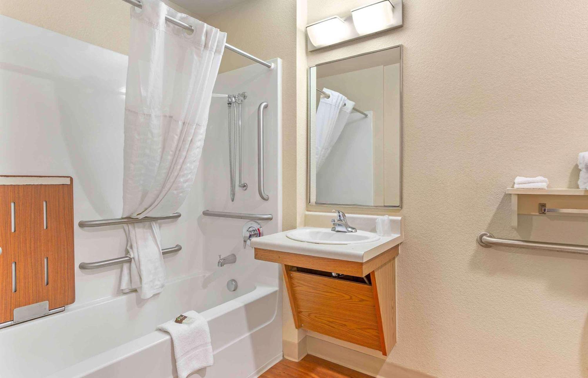Extended Stay America Select Suites - Wilmington - West Exterior photo